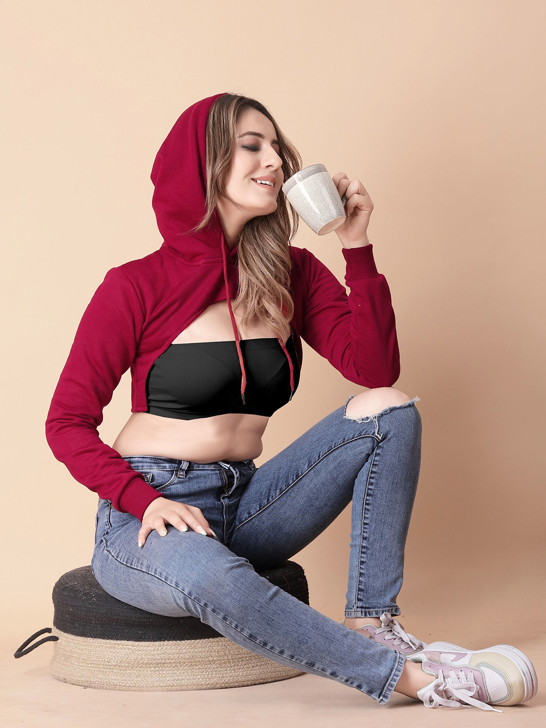 

Divra Clothing Women Colourblocked Hooded Sweatshirt, Maroon