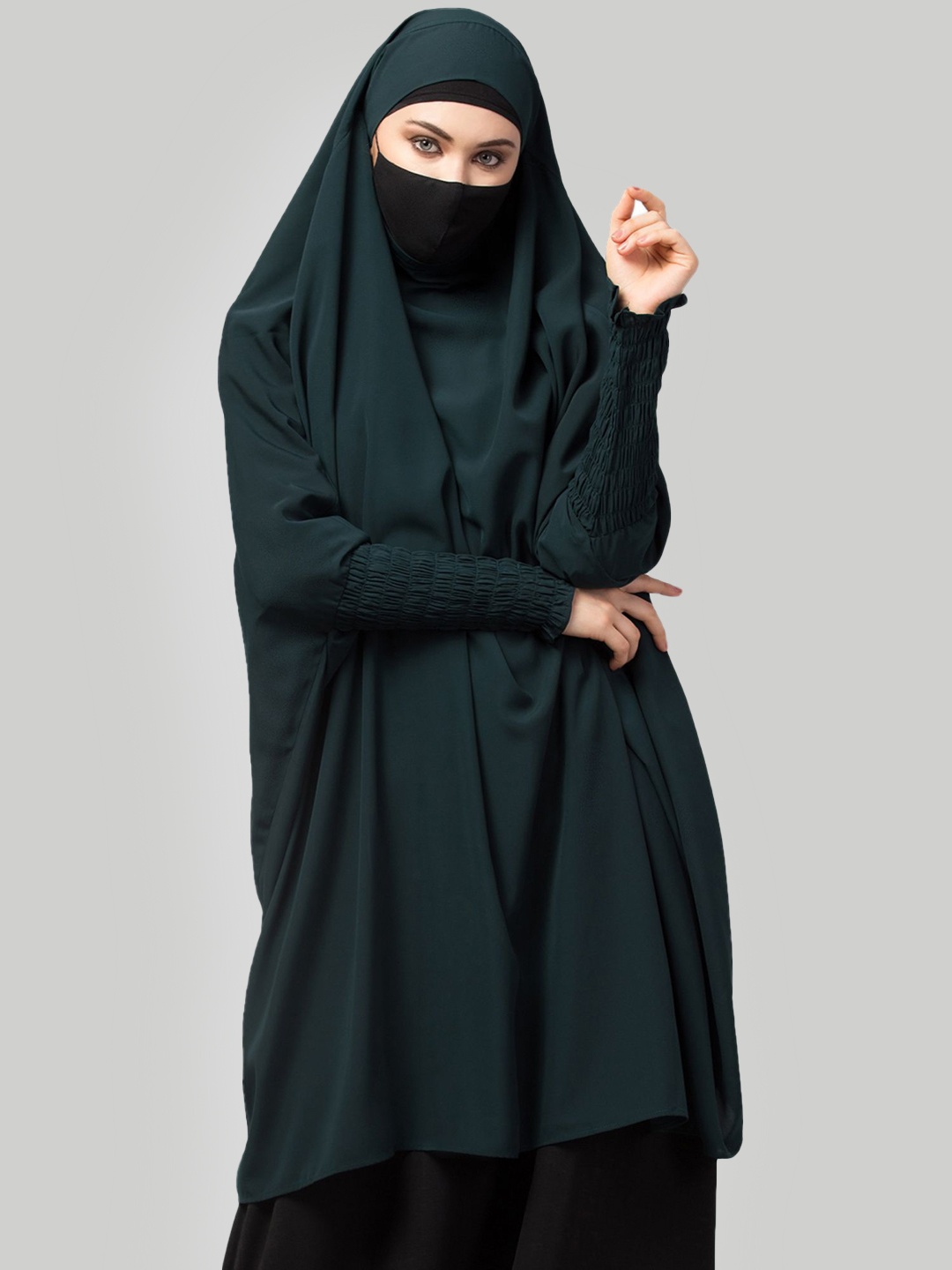 

MUSHKIYA Round Neck Solid Abaya Khimar With Mouth Piece Burqa, Green