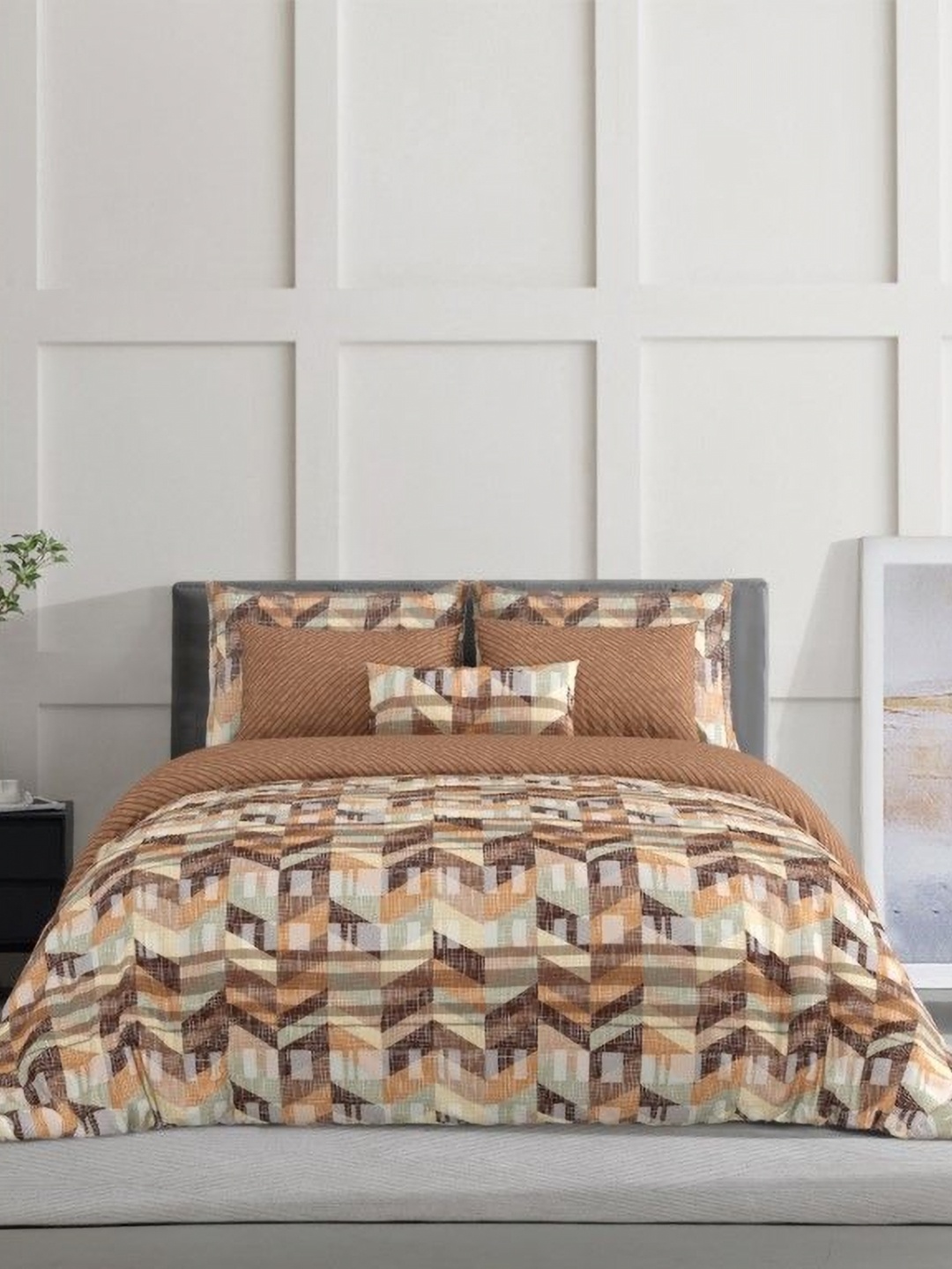 

Salona Bichona Brown & Green Striped Pure Cotton Double Queen Bedding Set