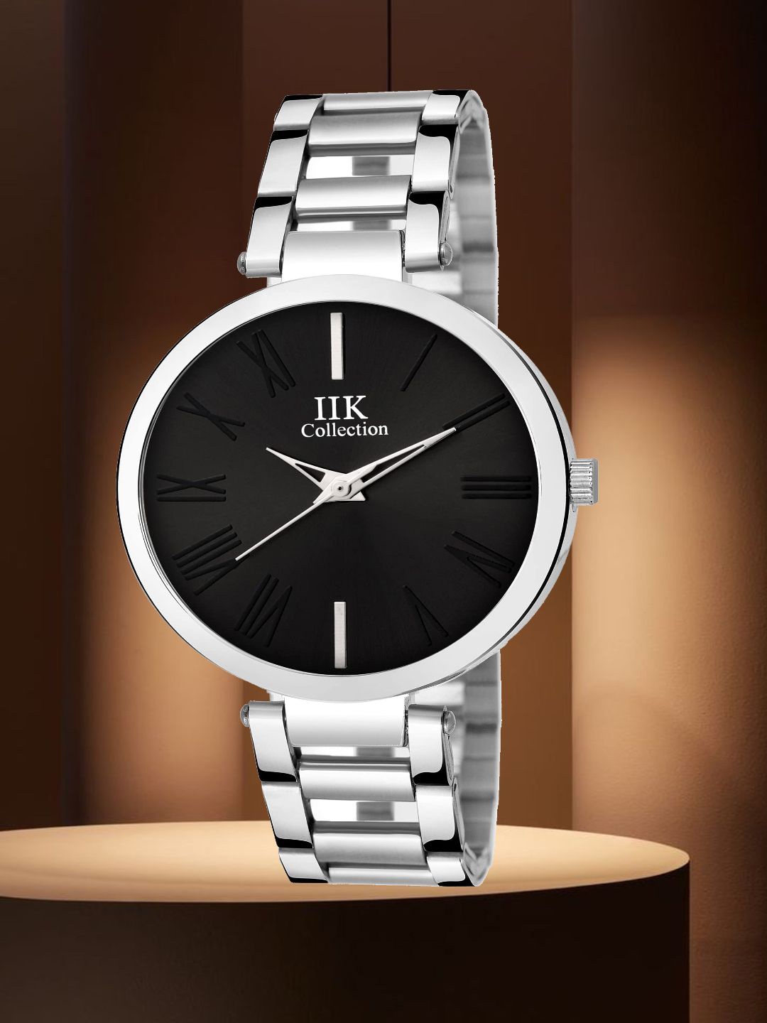 

IIK COLLECTION Women Round Dial Stainless Steel Bracelet Style Straps Analogue Watch, Silver