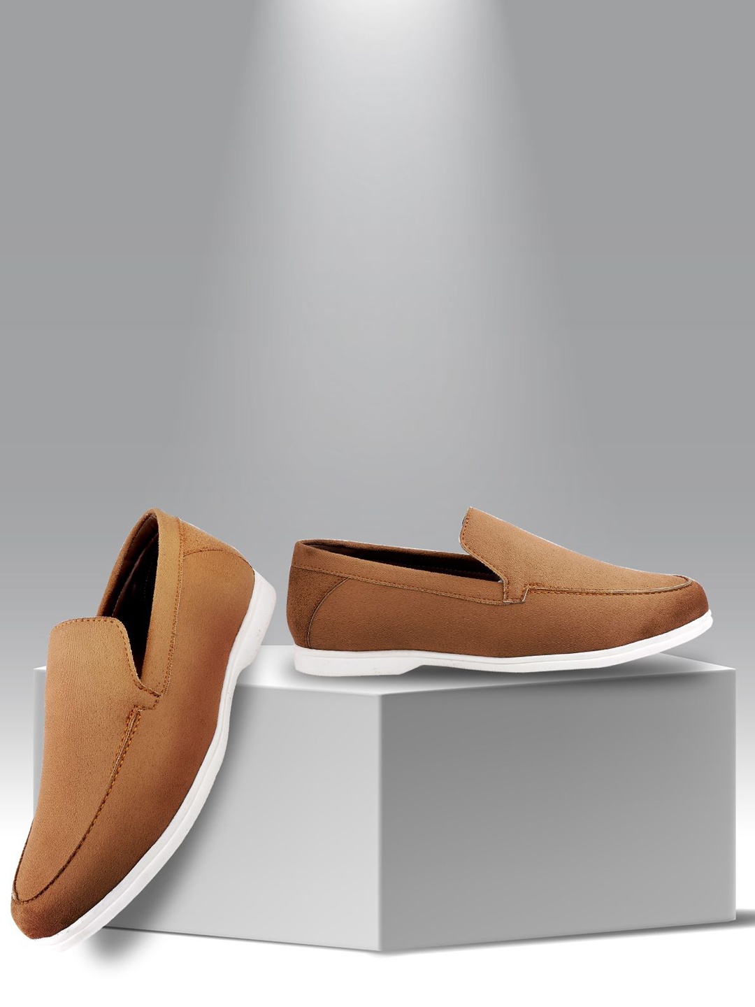 

Bxxy Men Round Toe Loafers, Khaki