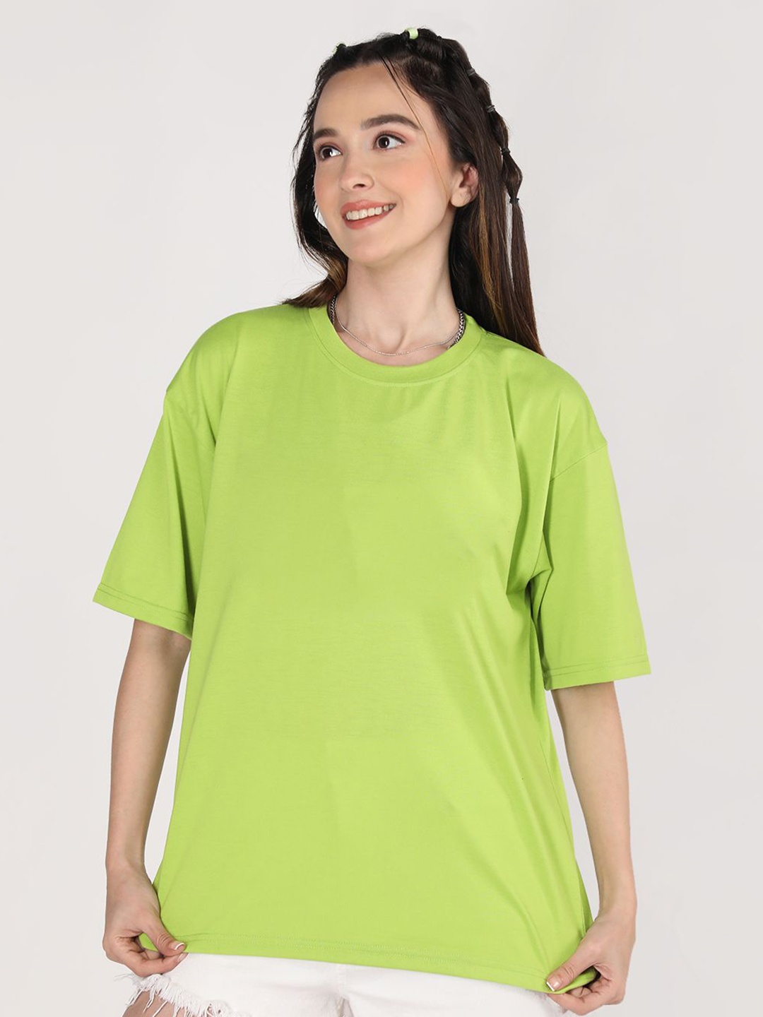 

CHKOKKO Women Solid Drop-Shoulder Sleeves Oversized T-shirt, Green