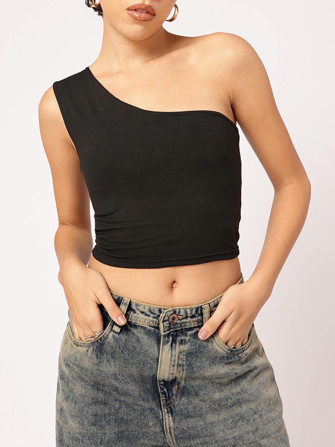 

DressBerry Chill & Chug One-Side Crop Top, Black