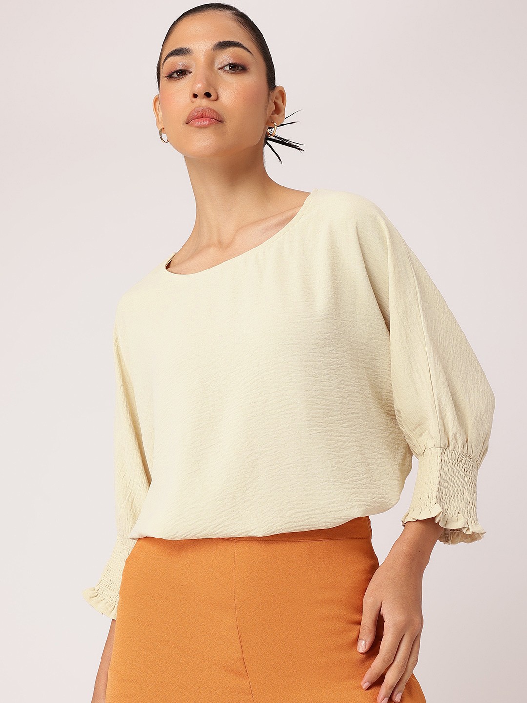 

DressBerry Modern Essentials Crinkled Top, Cream