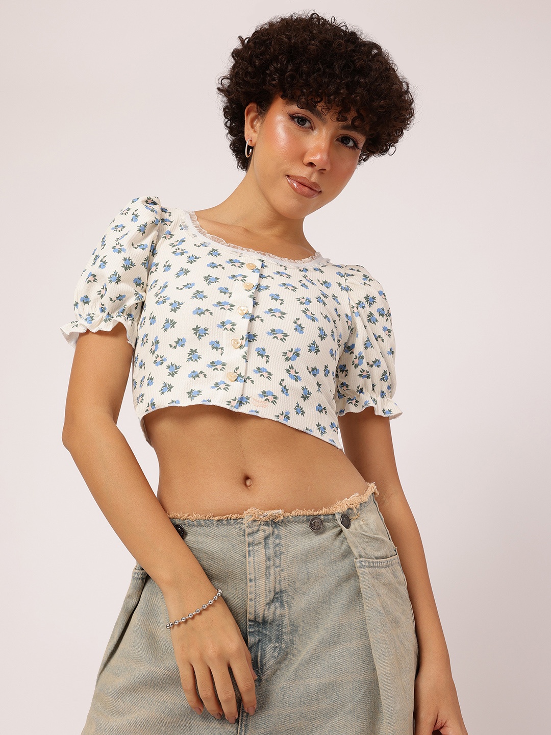 

DressBerry Petal Pretty Chic Crop Top, White