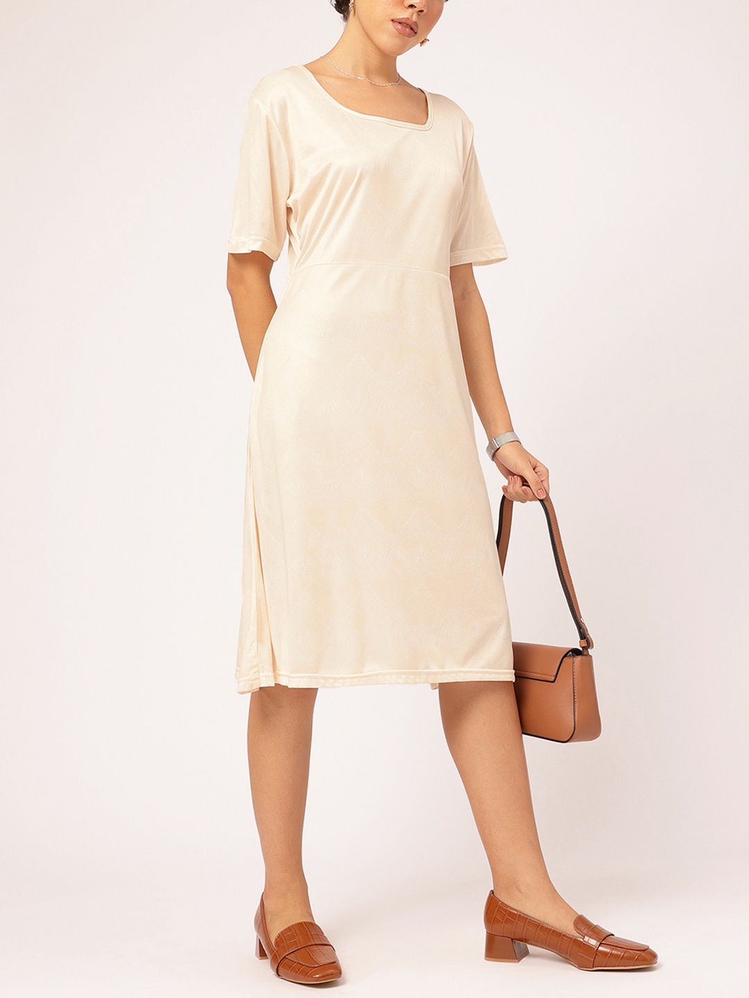 

DressBerry Sheath Dress, Cream