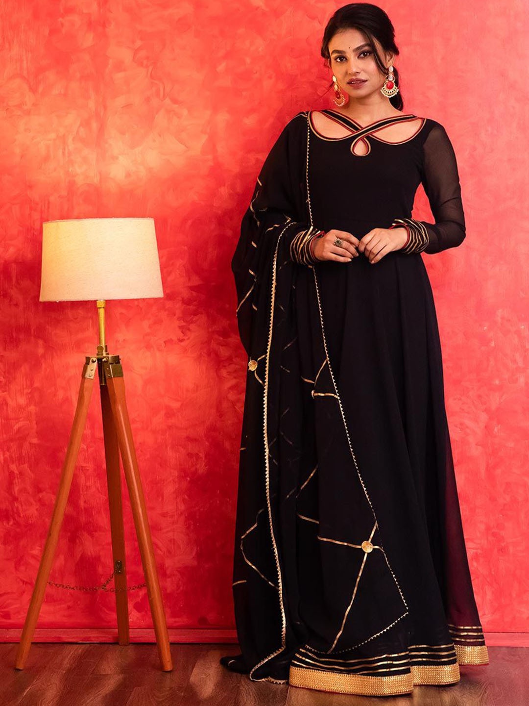 

NUD V-Neck Cut-Out Gotta Patti Detailed Gown Dress With Dupatta, Black