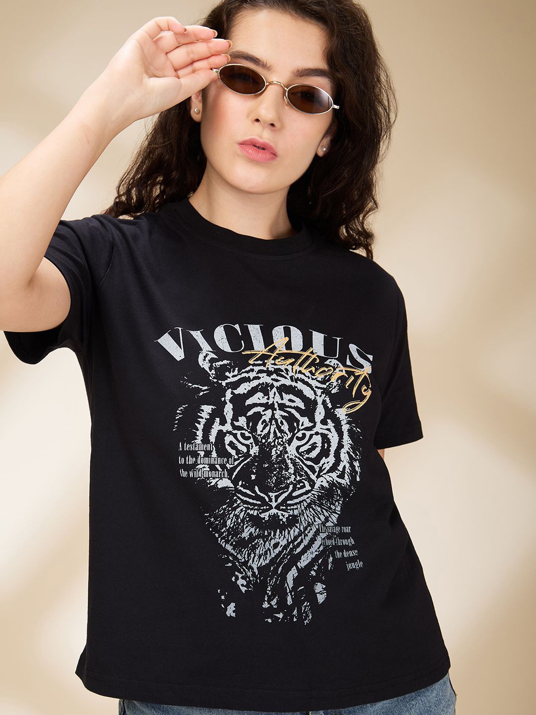 

The Roadster Lifestyle Co Printed Cotton Tshirts, Black