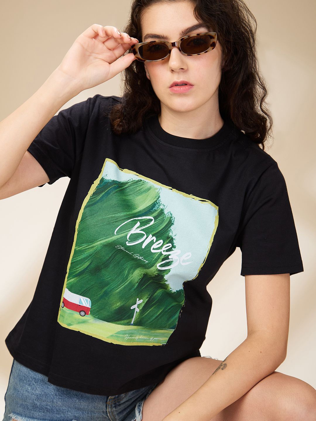 

The Roadster Lifestyle Co Printed Cotton Tshirts, Black