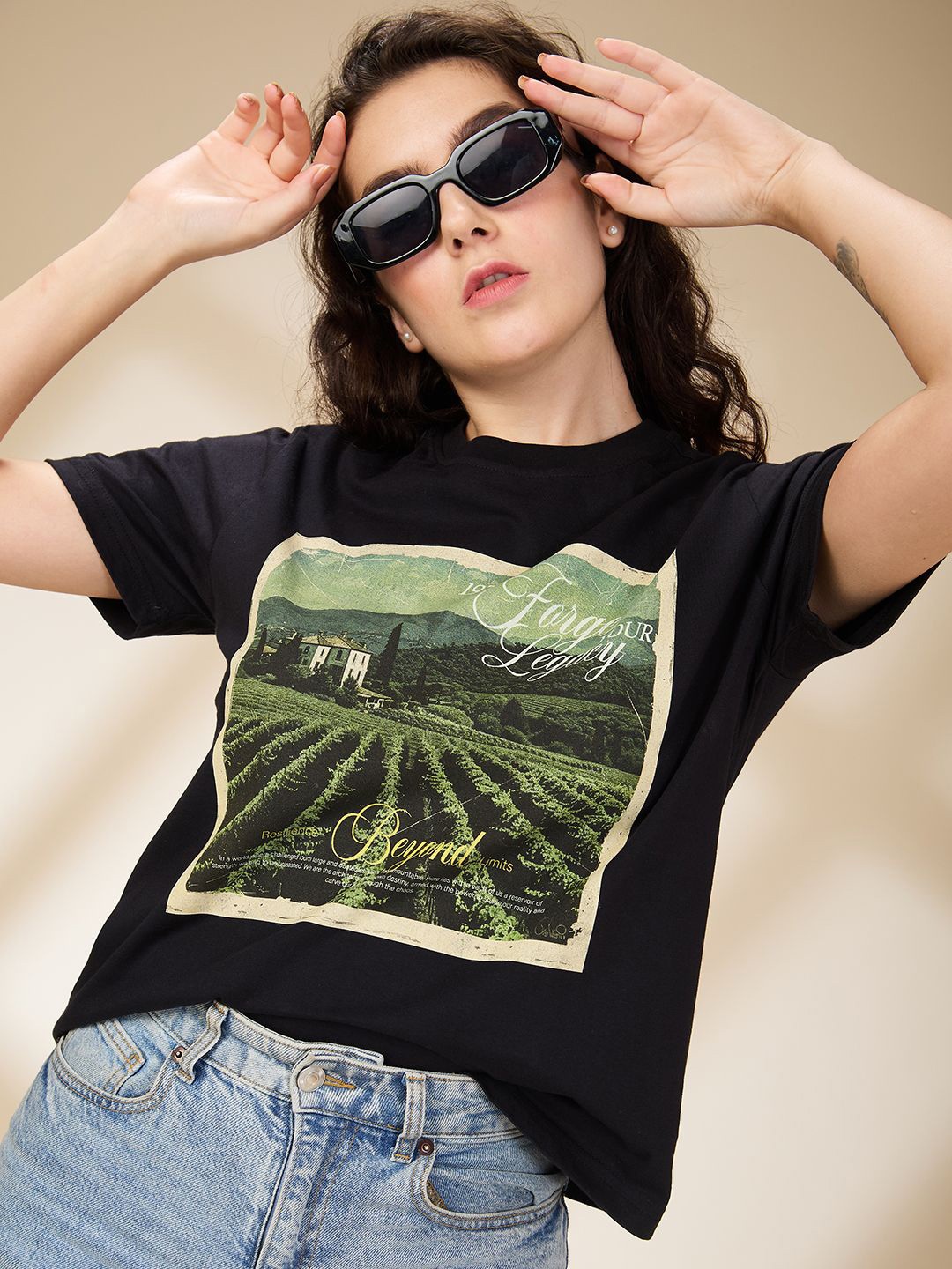 

The Roadster Lifestyle Co Printed Cotton Tshirts, Black