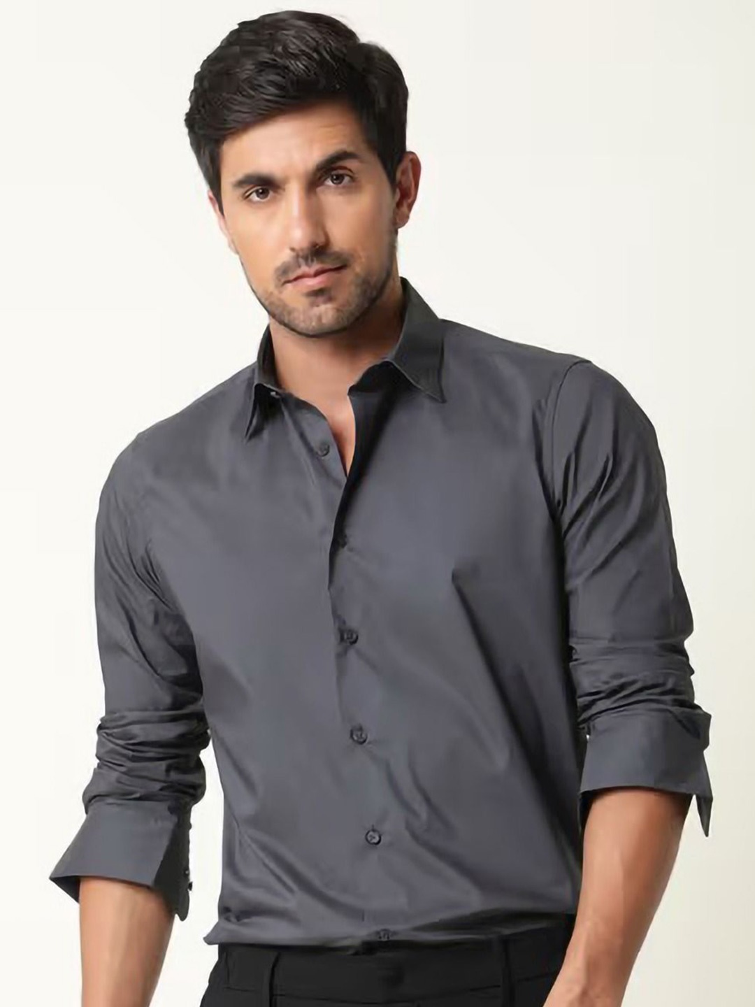 

MISCHIEF MONKEY Men Classic Tailored Fit Opaque Casual Shirt, Grey