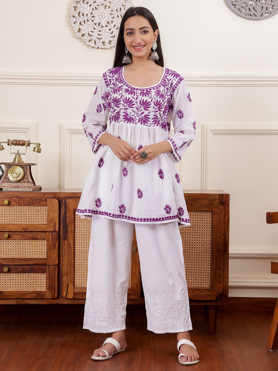 

Chowkhat Women Floral Embroidered Pure Cotton Chikankari Anarkali Kurti, White