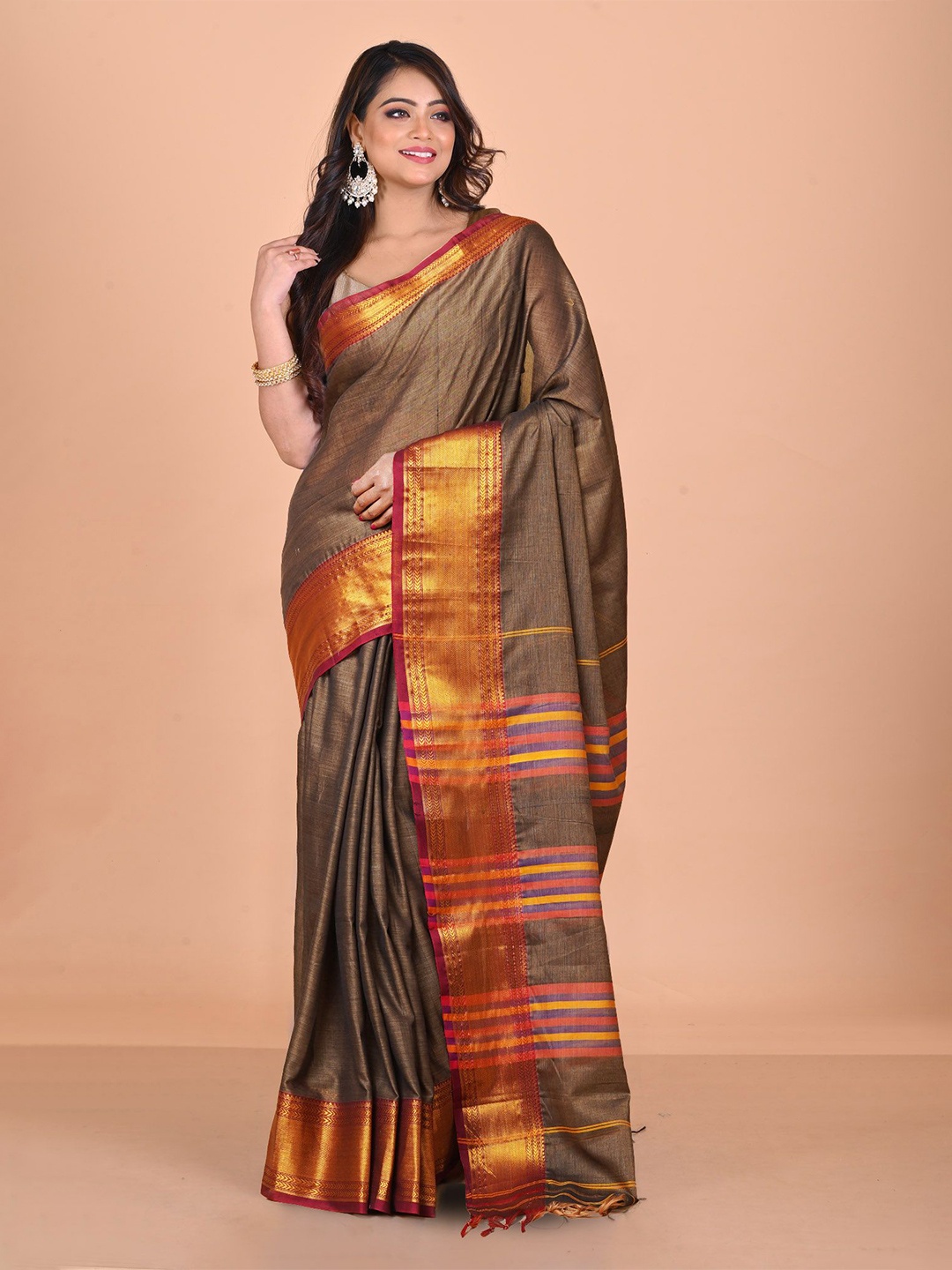 

Unnati Silks Woven Design Zari Handloom Narayan Peth Saree, Brown