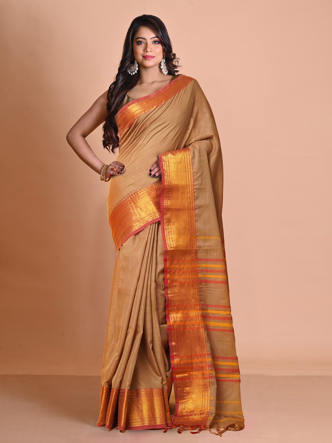 

Unnati Silks Solid Zari Handloom Narayan Peth Saree, Cream