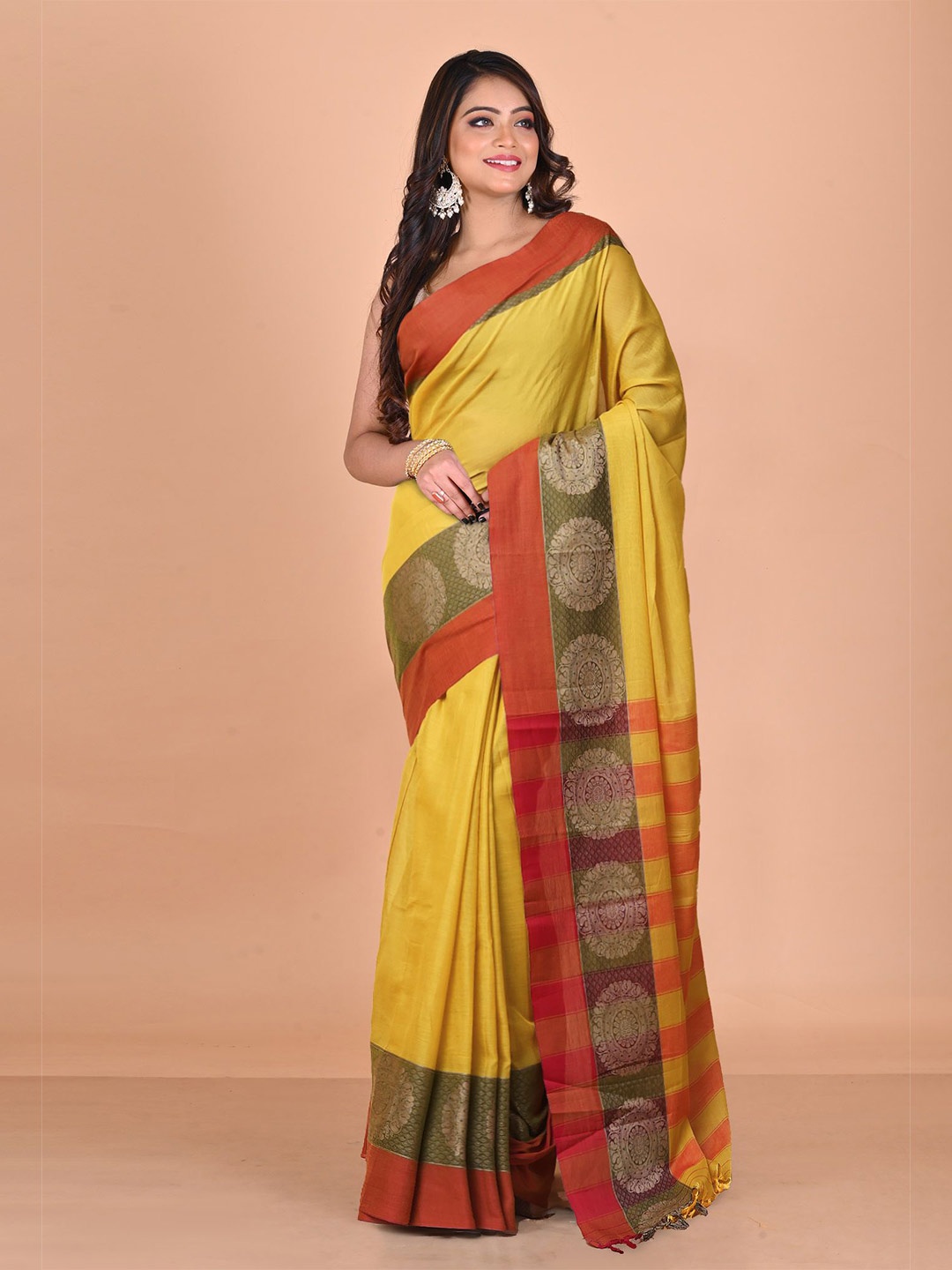 

Unnati Silks Handloom Narayan Peth Saree, Green