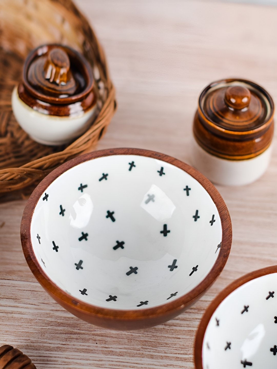 

The Pitara Project White & Brown Wooden Serving Bowls