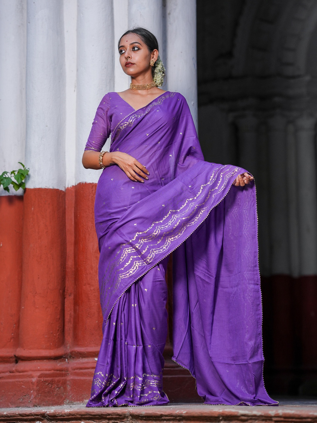 

Suta Embroidered Embellished Saree, Purple