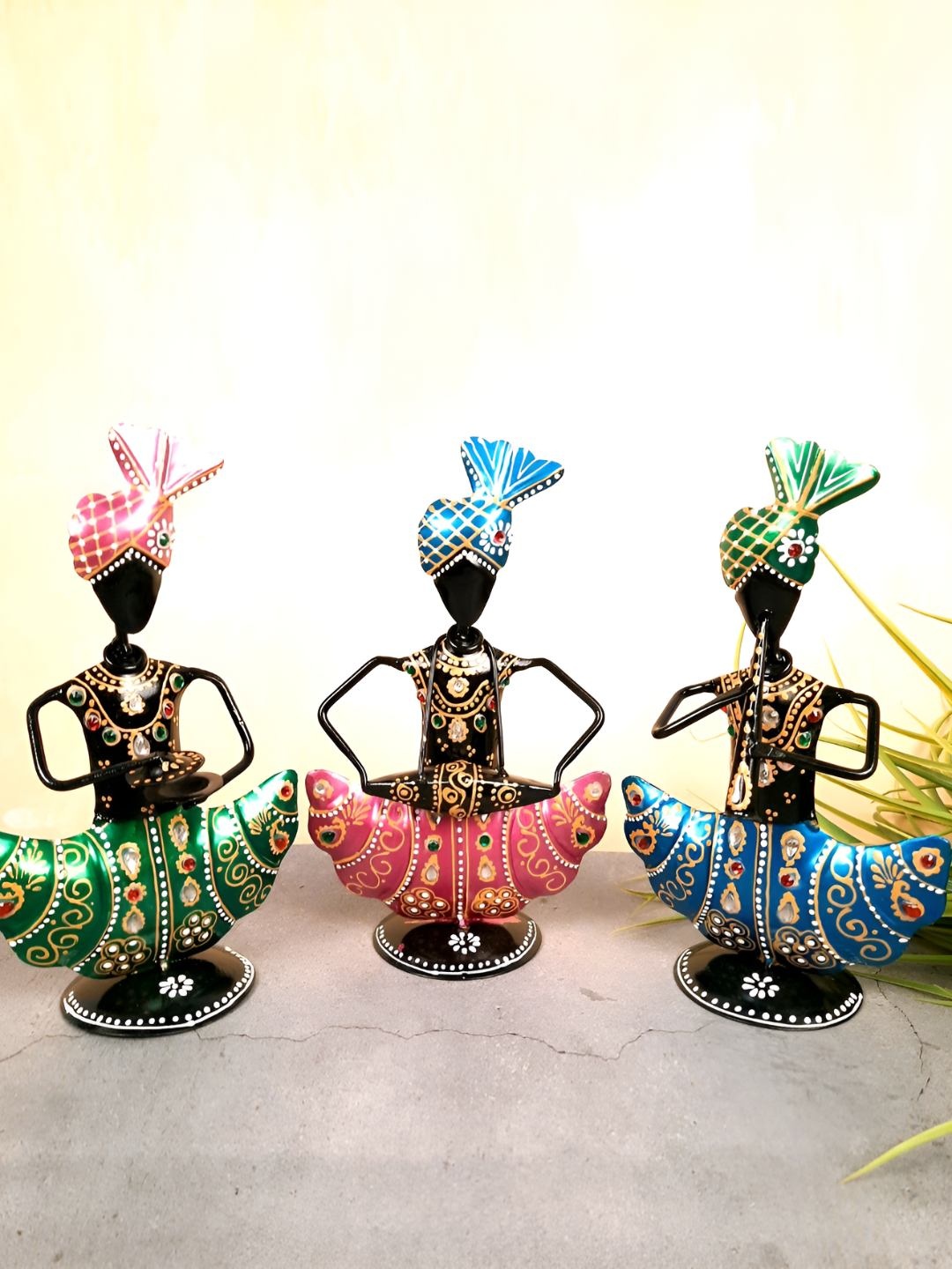 

apka mart Blue & Green 3 Pieces Figurine Showpieces