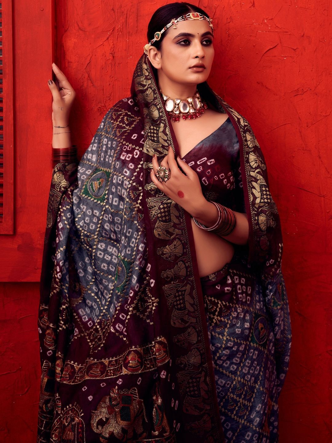 

Bandhanivilla Bandhani Pure Silk Bandhani Saree, Grey