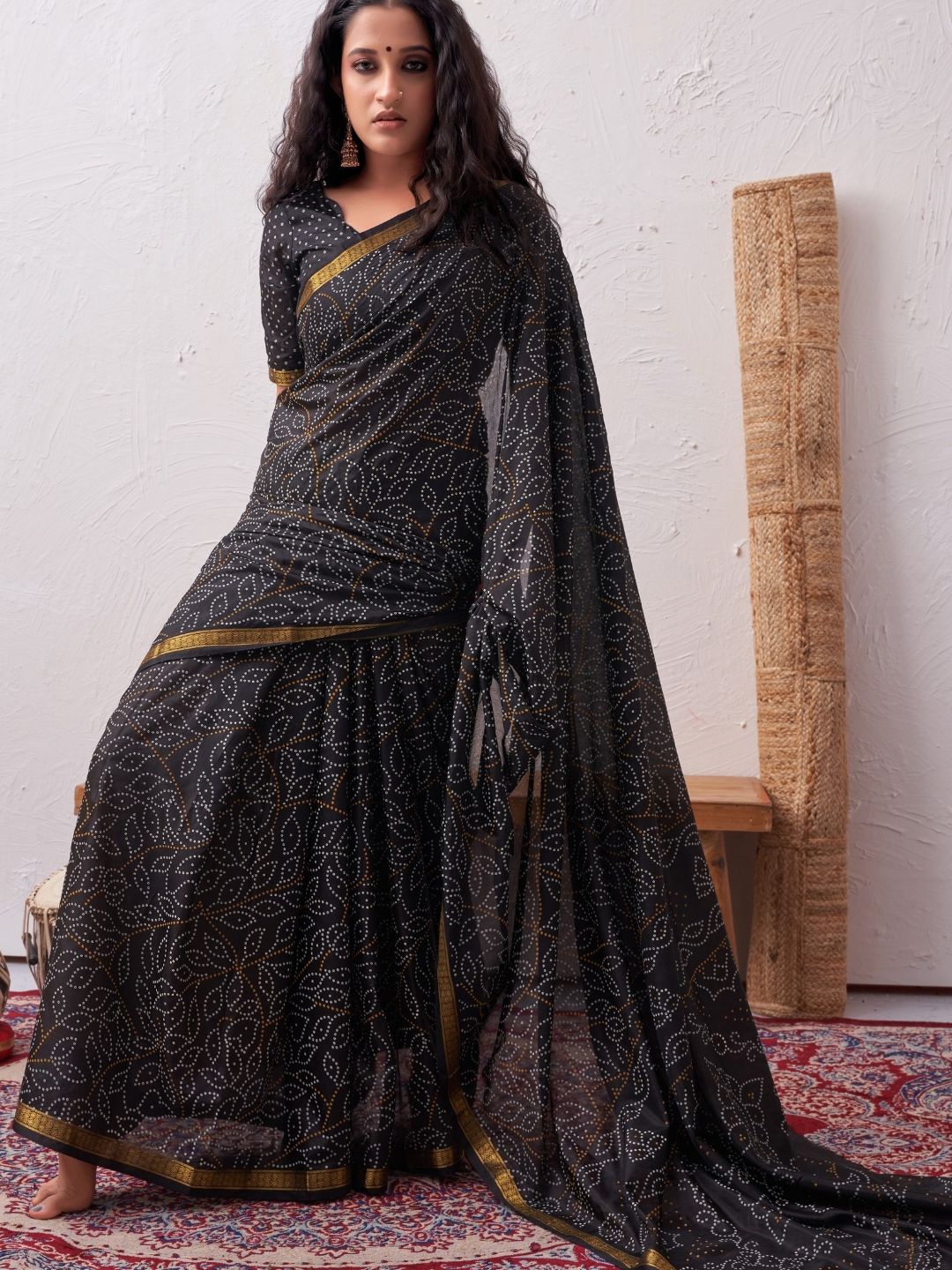 

Bandhanivilla Bandhani Zari Pure Silk Bandhani Saree, Black