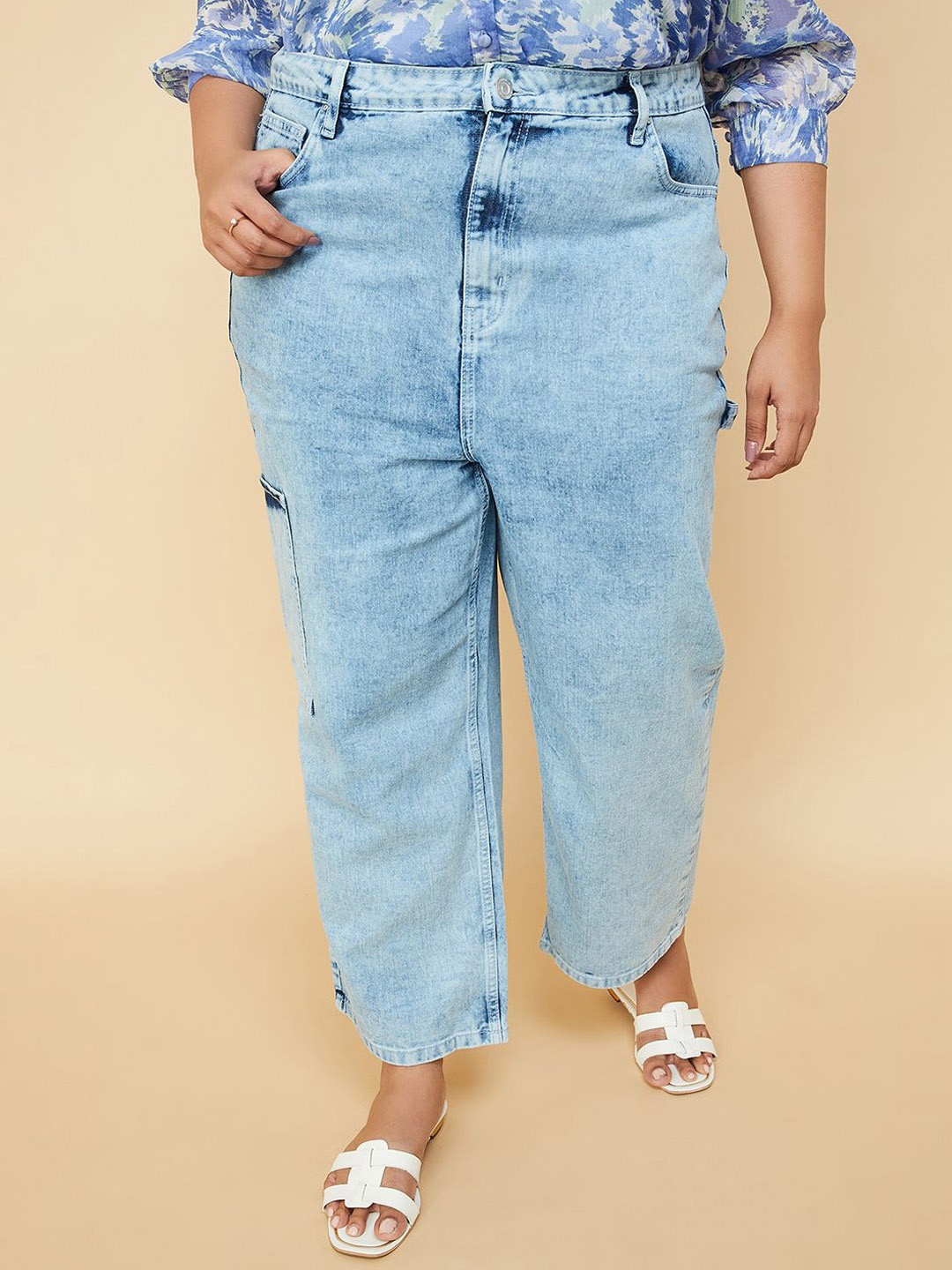 

max Women Cargos Trousers, Blue
