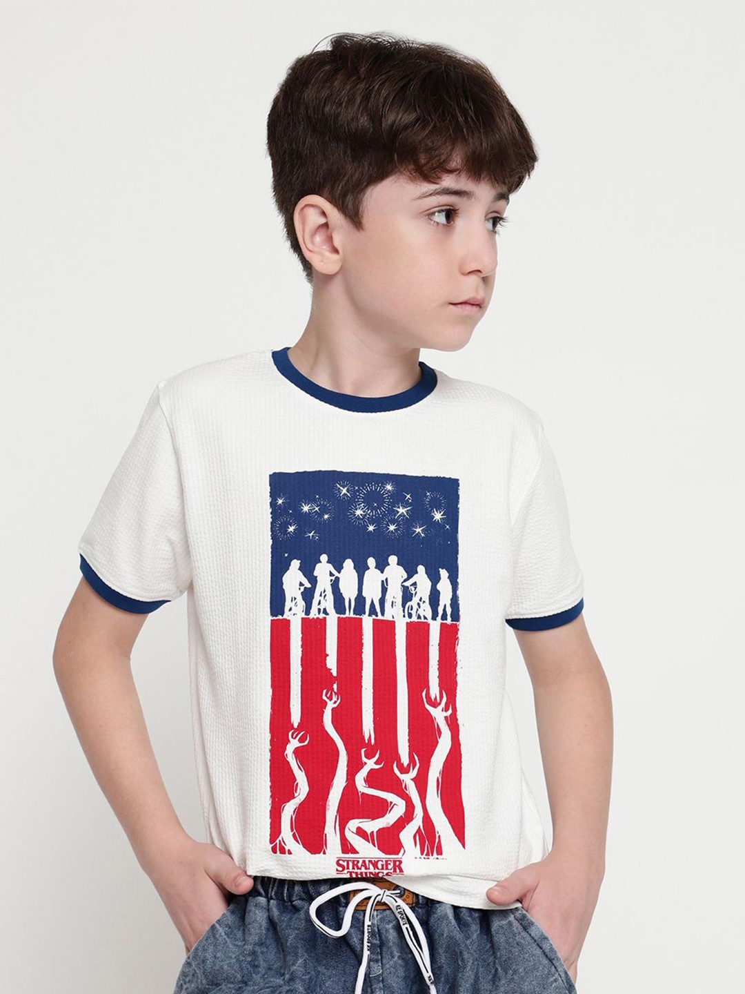 

Octave Boys Round Neck Graphic Printed T-shirt, White
