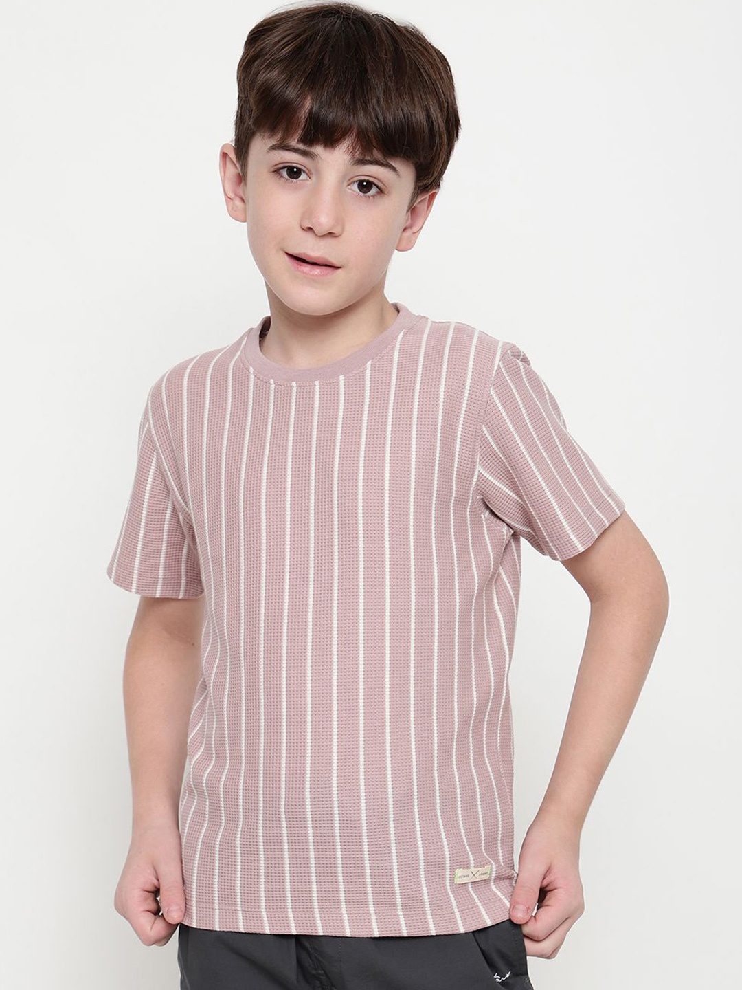

Octave Boys Striped Round Neck T-shirt, Pink