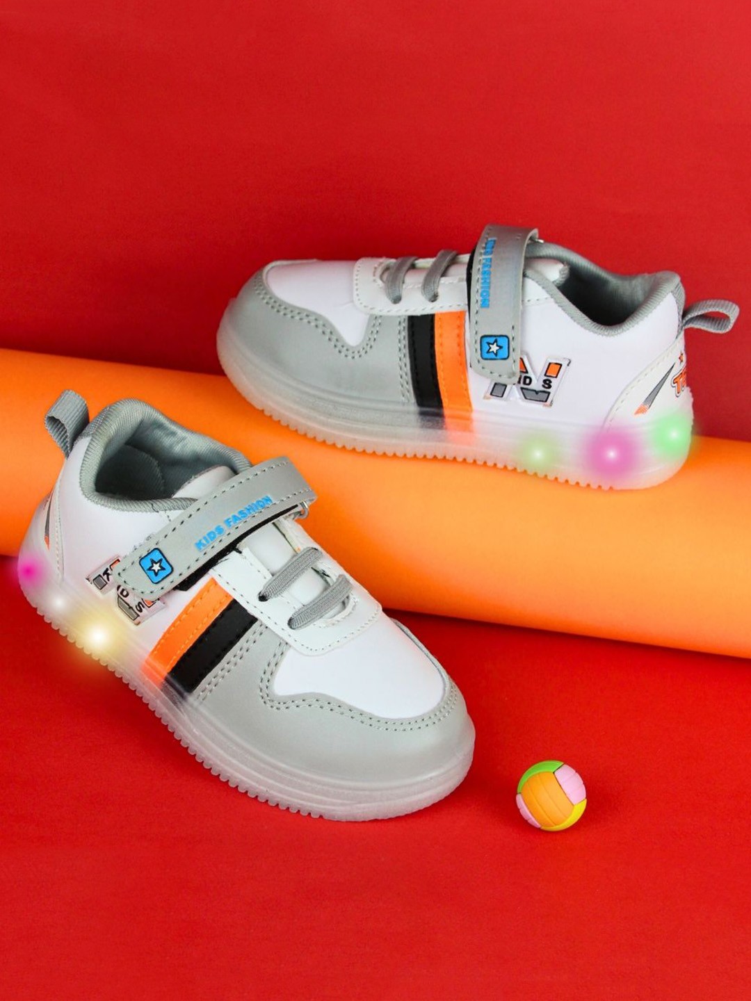 

BAESD Kids Colourblocked Lightweight LED Sneakers, Grey