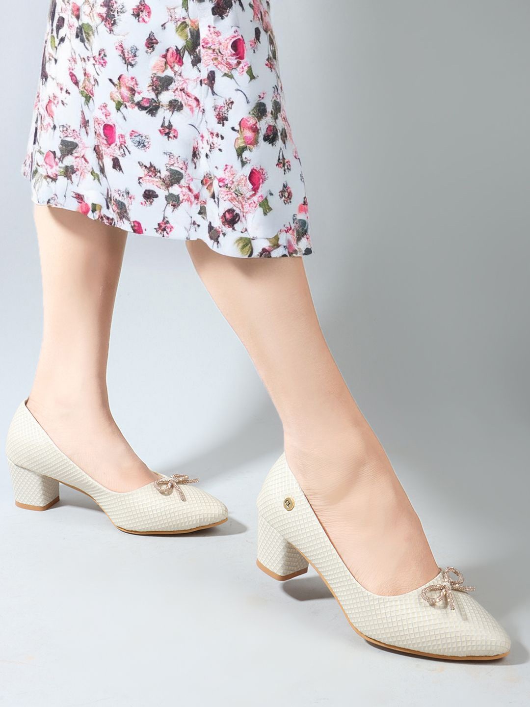 

Carlton London Printed Pointed Toe Block Heeled Pumps, Cream