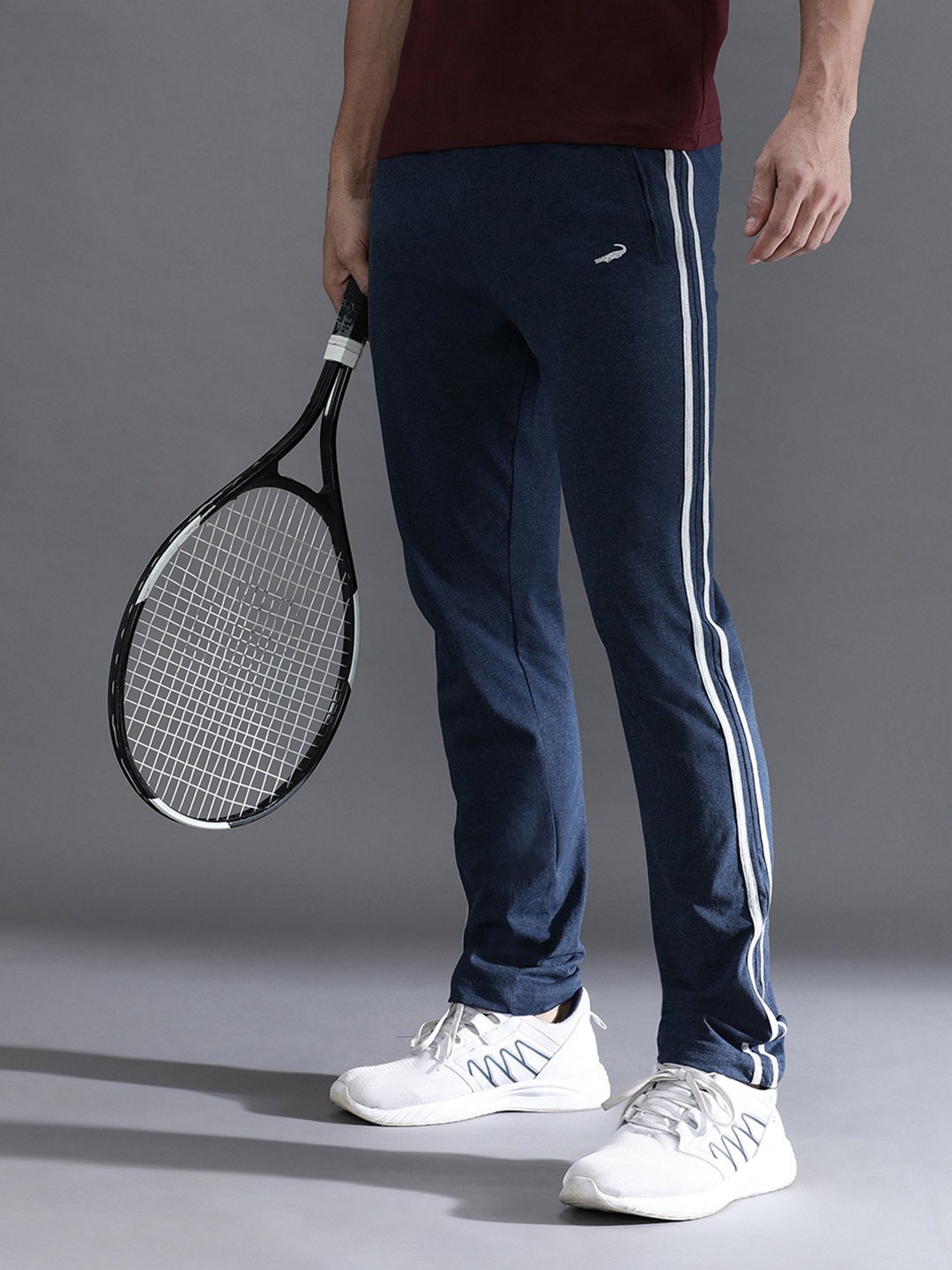 

Crocodile Men Cotton Mid Rise Slim Fit Track Pants, Navy blue