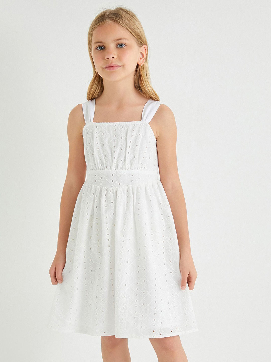 

Koton Girls Schiffli Sleeveless Smocked Fit & Flare Dress, White