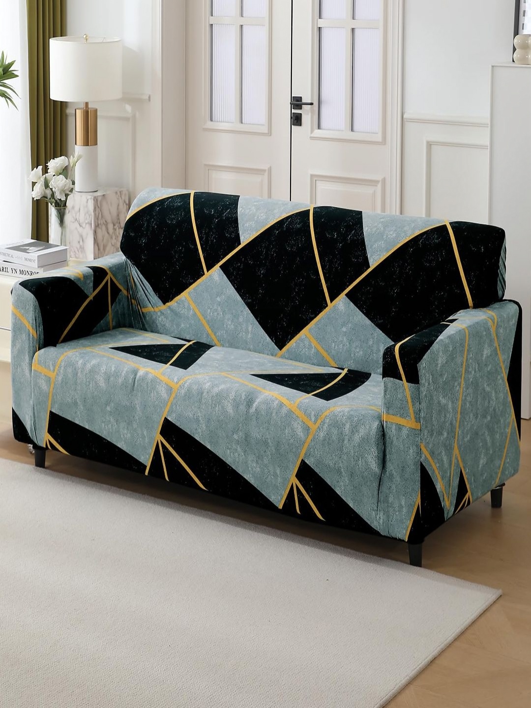 

HOKIPO Black & Grey Geometric Printed 3 Seater Stretchable Sofa Cover With Arms