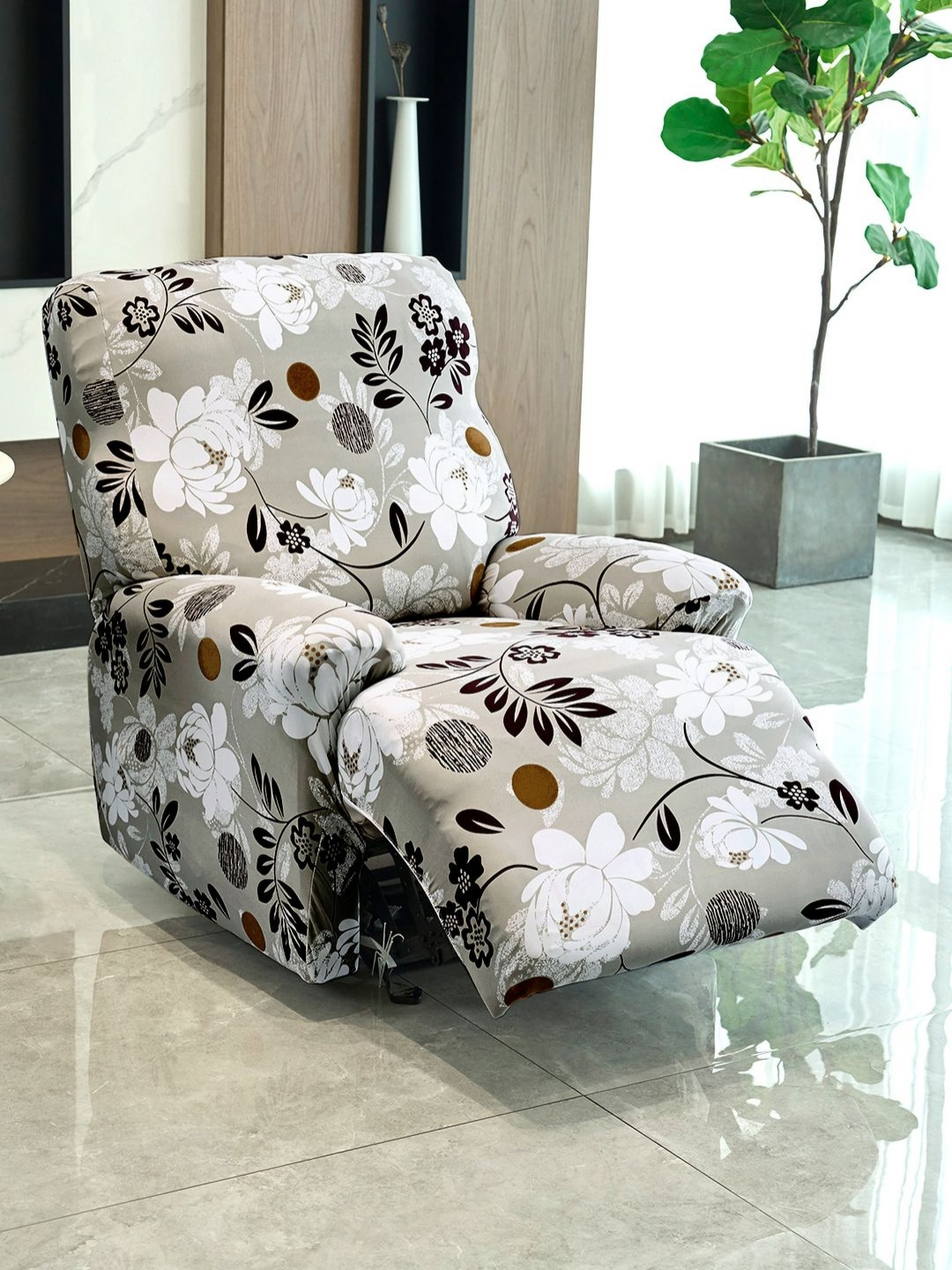 

HOKIPO Brown & White 1-Seater Printed Stretchable Recliner Sofa Cover with Arms