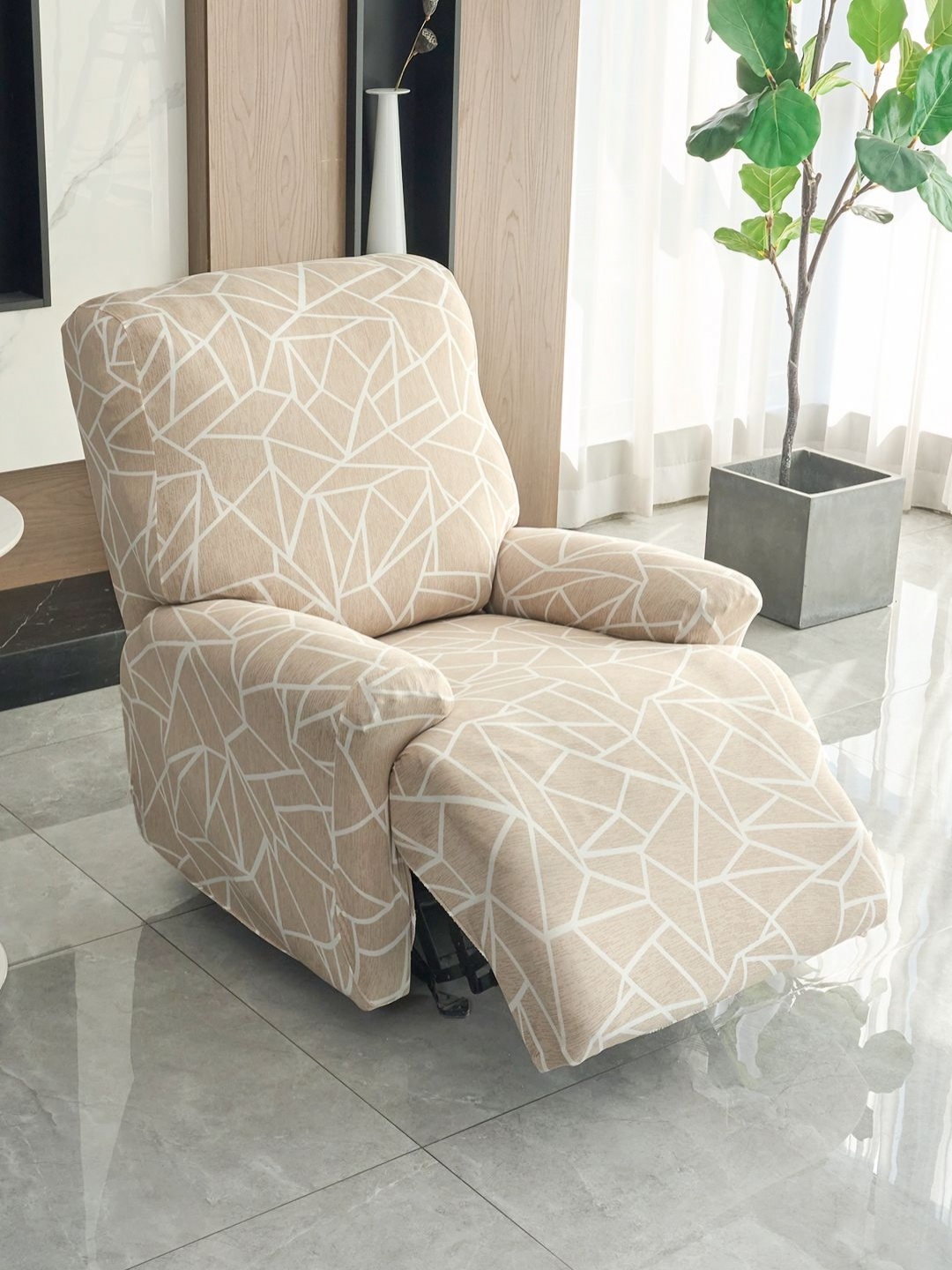 

HOKIPO Beige & White 1 Seater Printed Recliner Sofa Covers With Arms