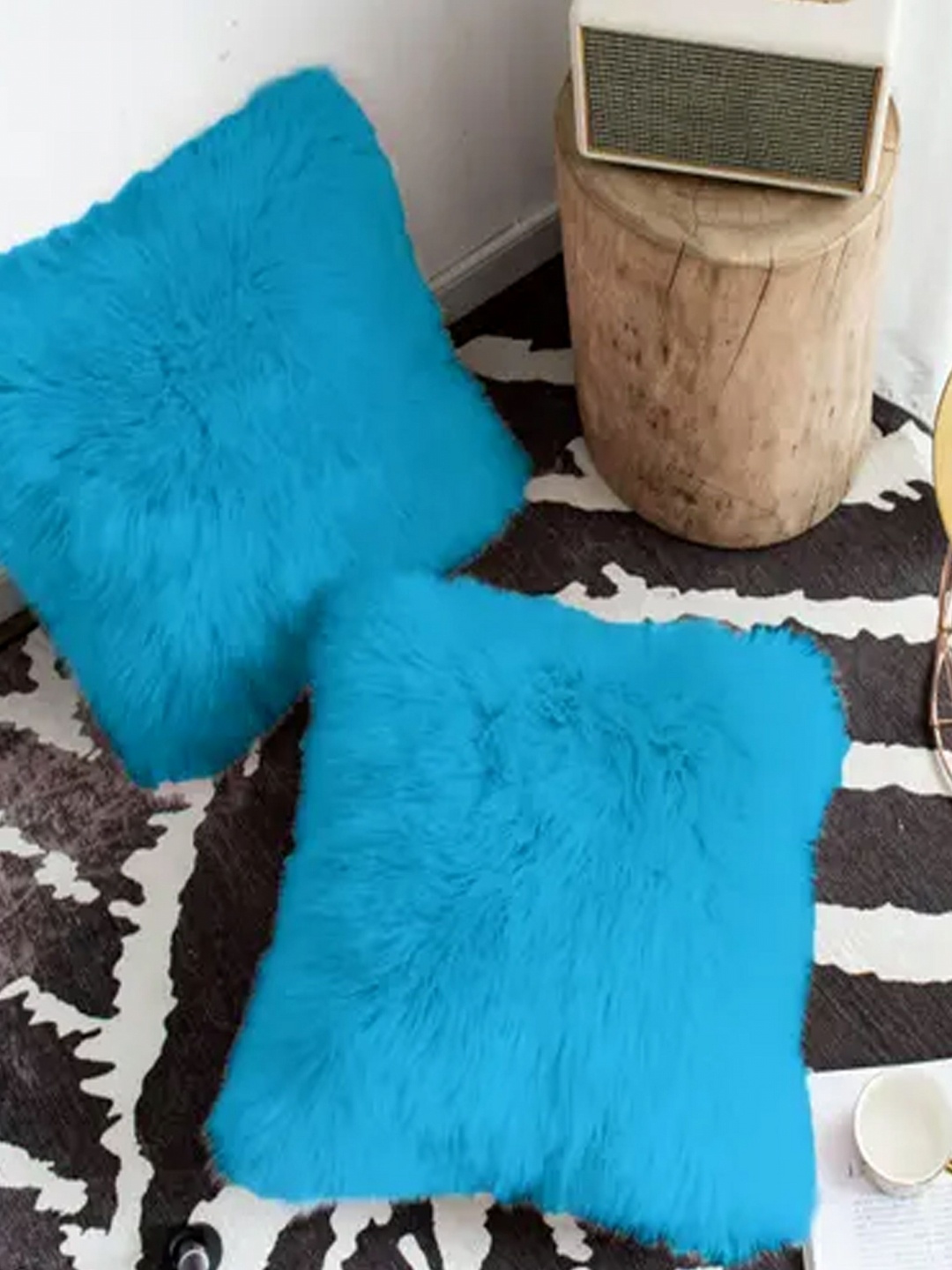 

JDX Blue 2 Pieces Fur Square Cushion Cover