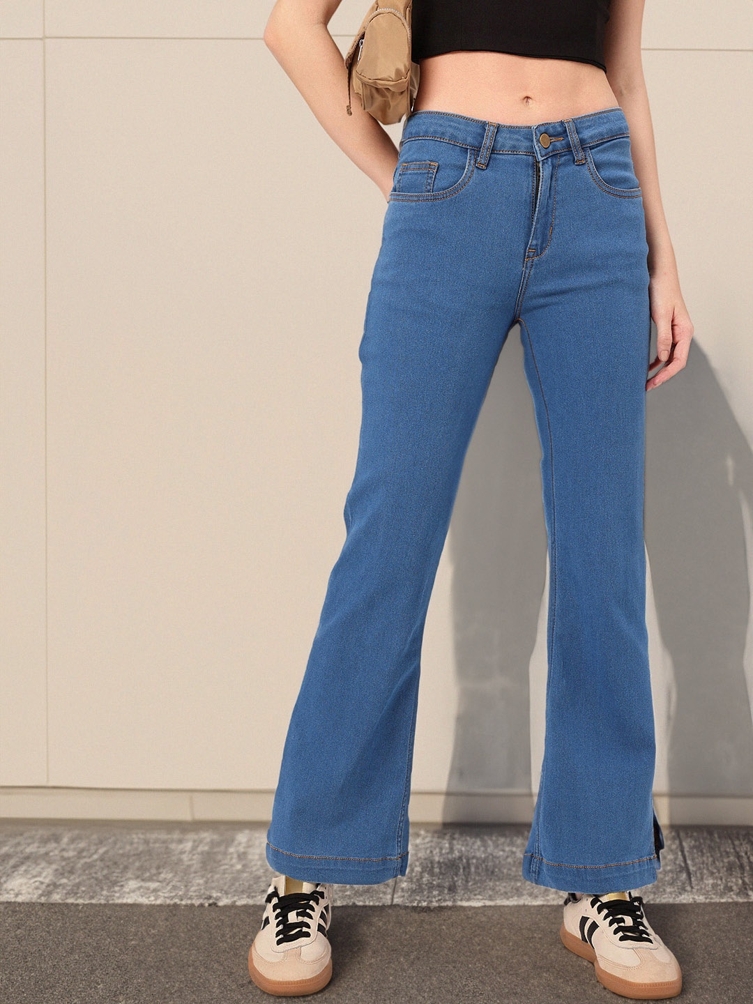

The Roadster Life Co. Women Timeless Appeal Bootcut Jeans, Blue