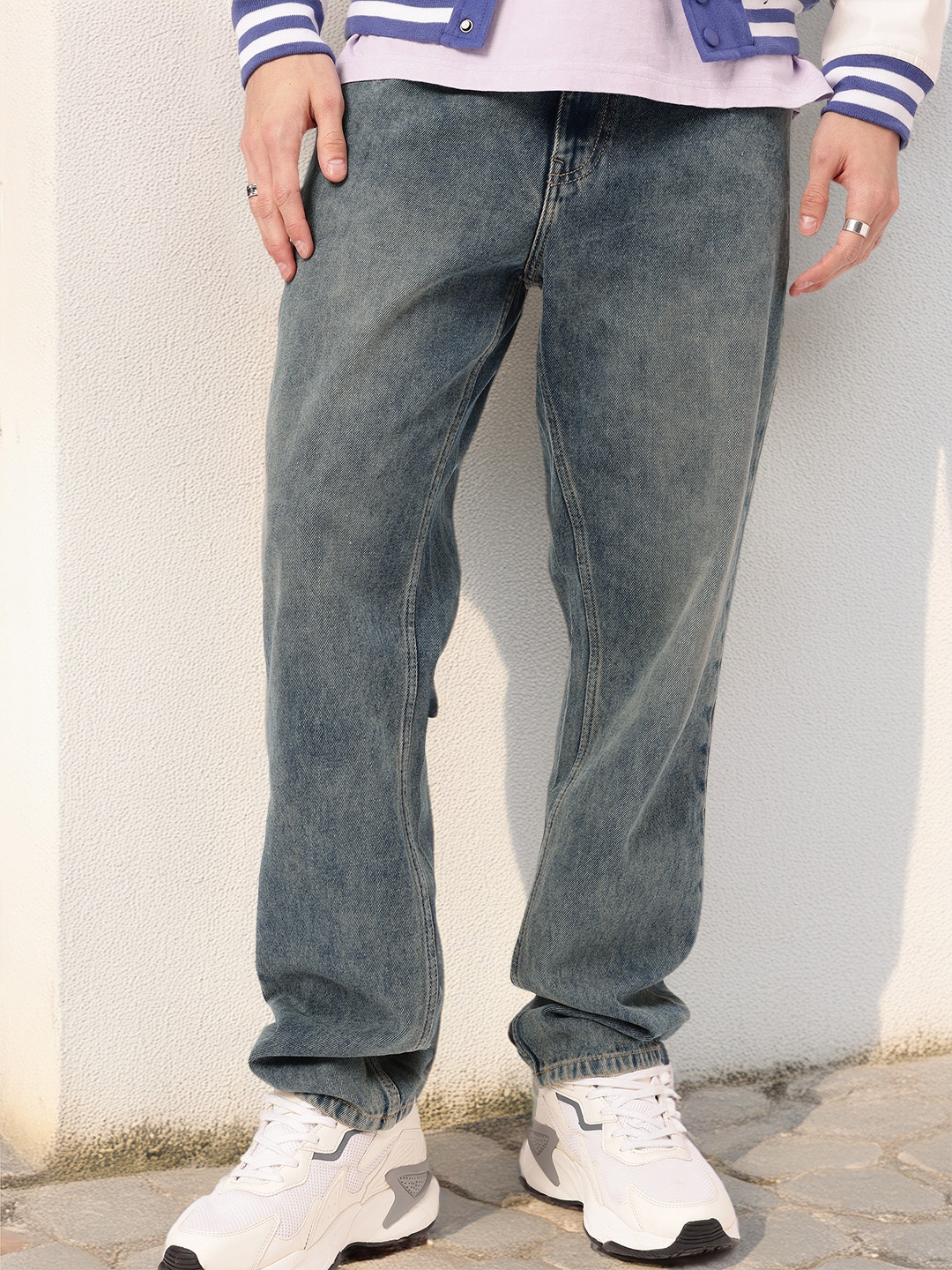 

The Roadster Life Co. Men Faded To Perfection Jeans, Blue