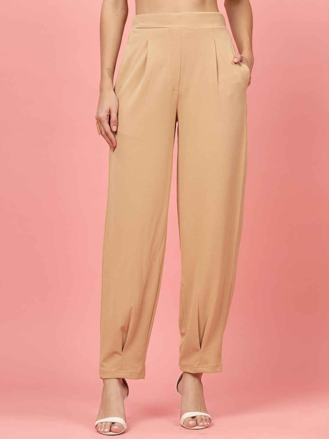 

plusS Women Pleated Parallel Trousers, Nude