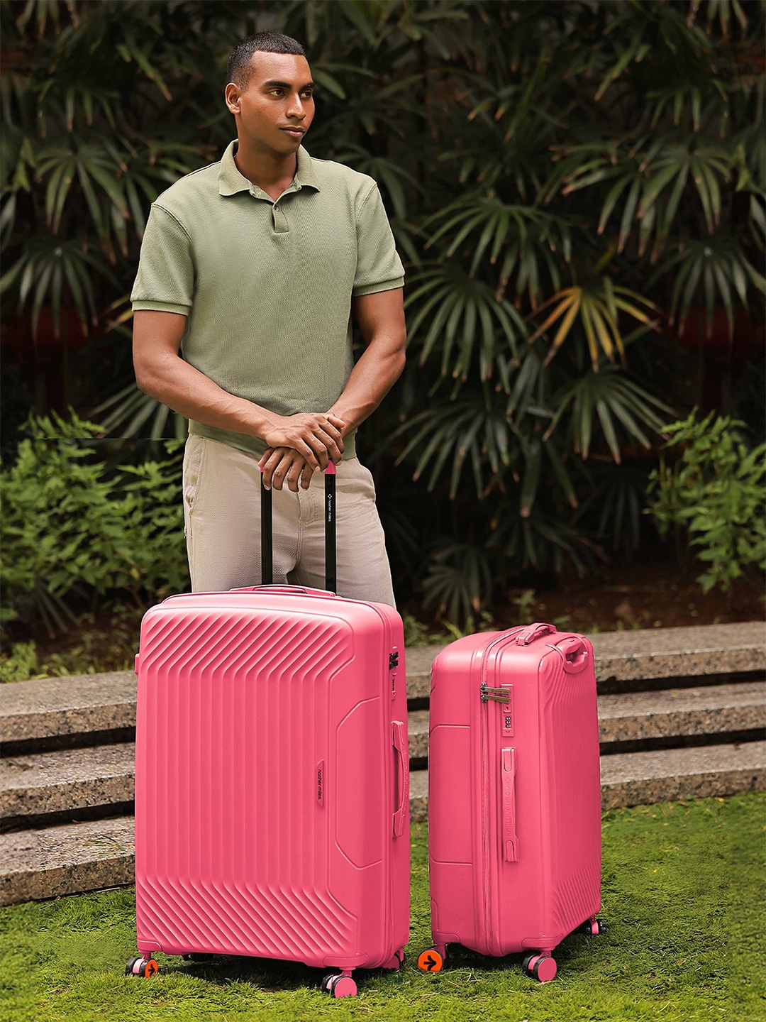 

Nasher Miles Coorg Hard-Side Polypropylene Set of 2 M/L Paradish Pink Trolley Bags 65-75cm