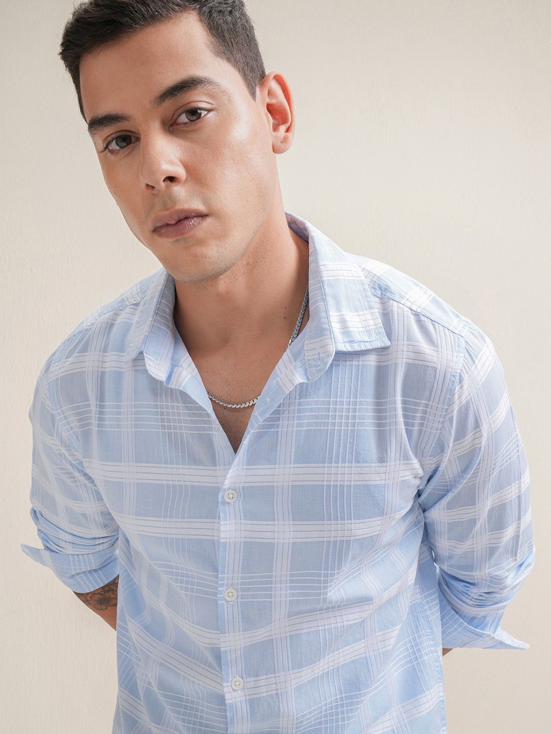 

LOCOMOTIVE Luxe Men Dobby Textured Checked Casual Shirt, Blue