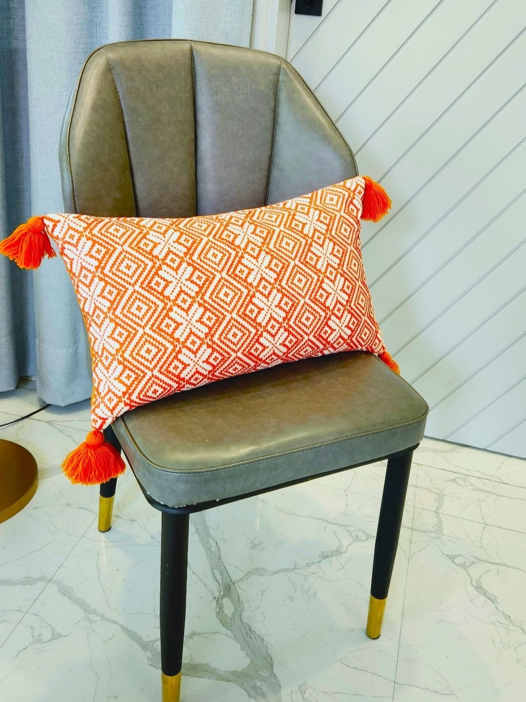 

THROWPILLOW Orange & White Geometric Printed Rectangle Cushion Covers