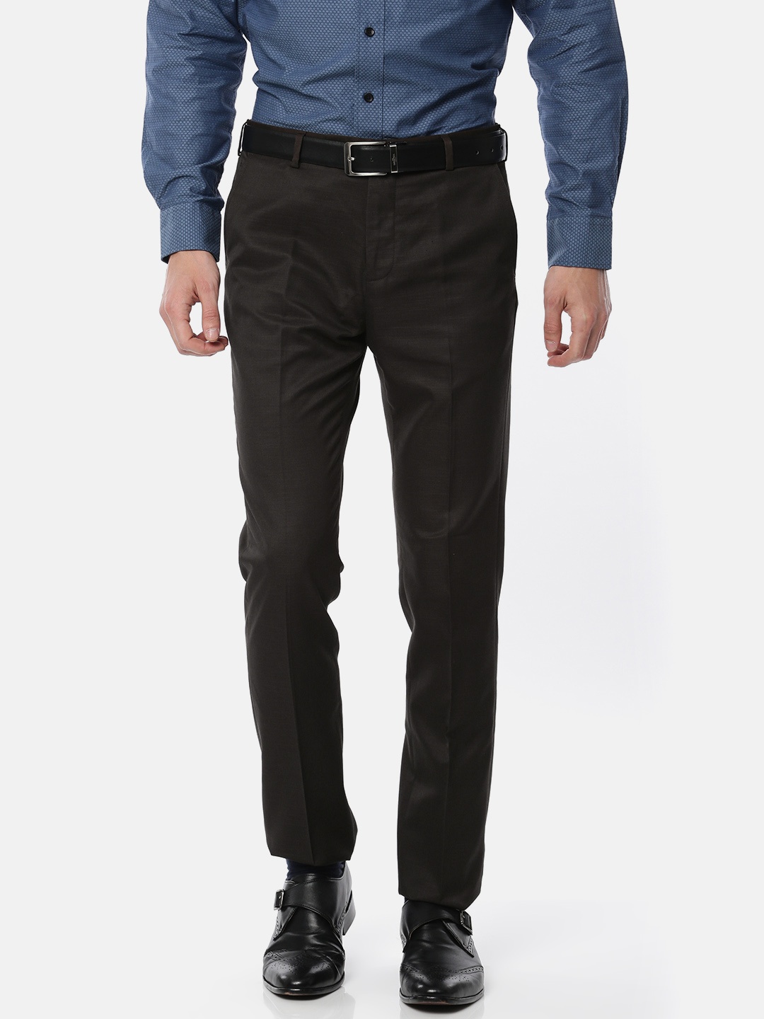 

Arrow Men Brown Urban Slim Tapered Fit Solid Regular Trousers