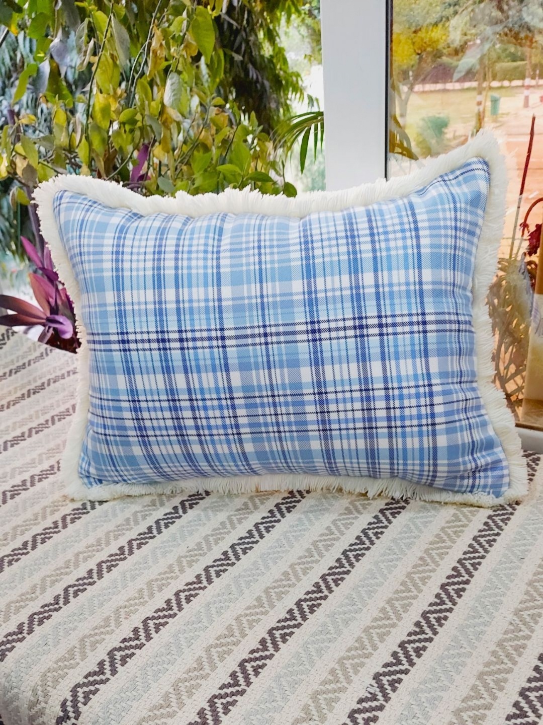 

THROWPILLOW White & Blue Checked Leather Rectangle Cushion Cover