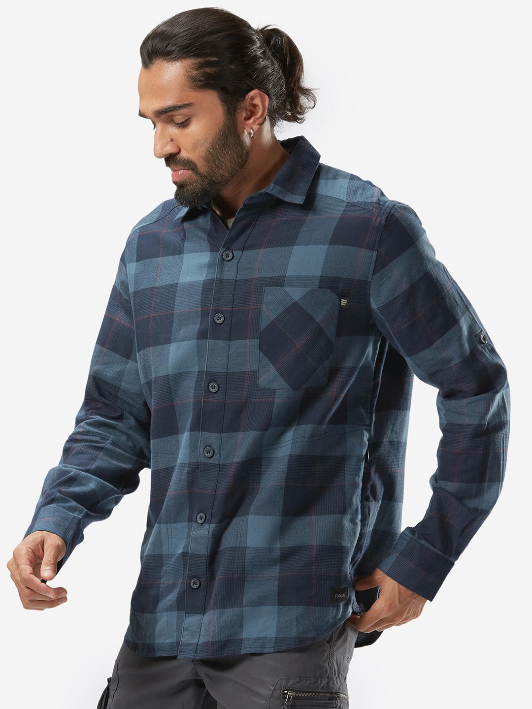 

FORCLAZ By Decathlon Men Blue Checked Full Sleeve Light Flannel Travel Shirt