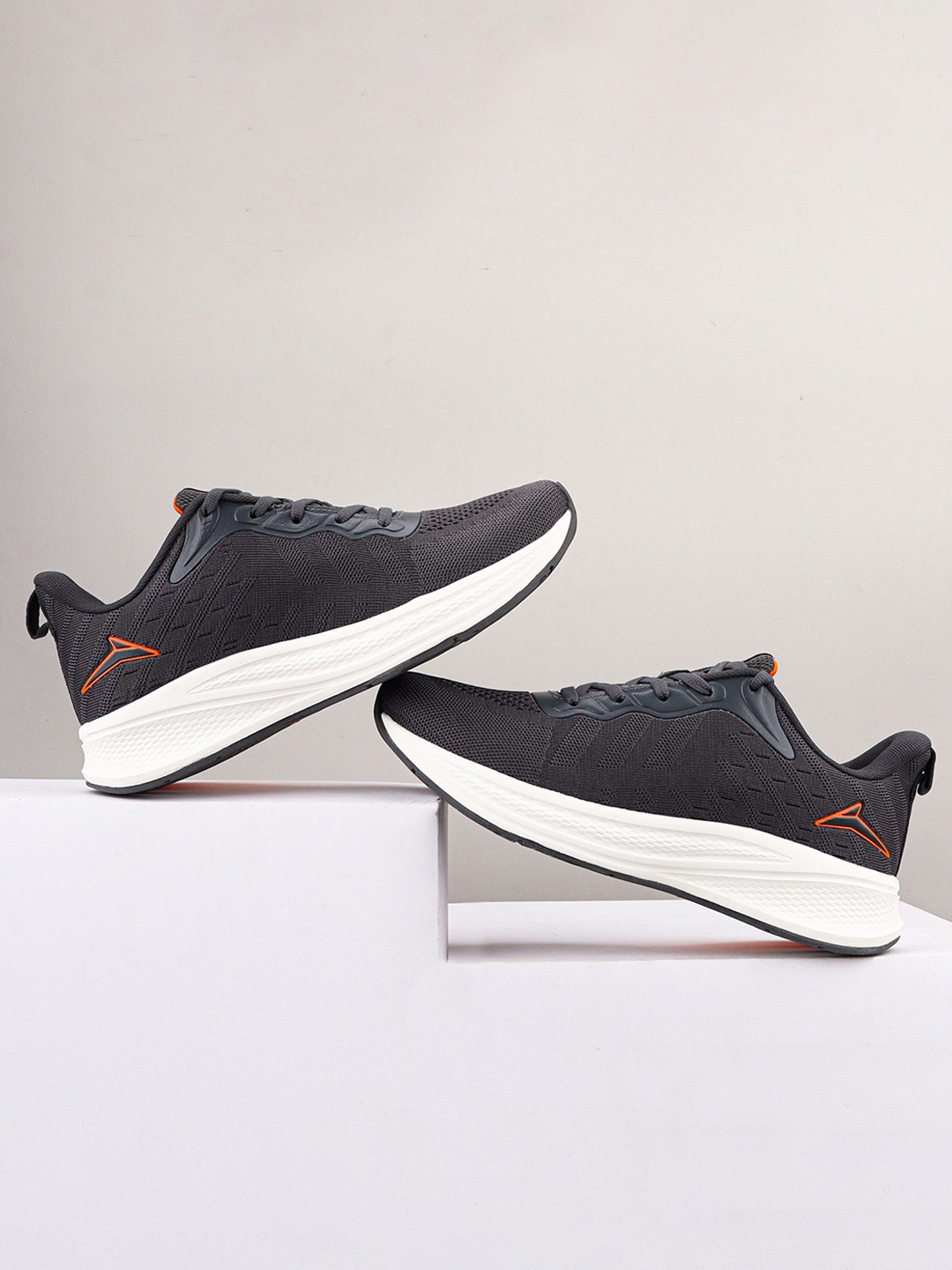 

JQR Men Mesh Running Non-Marking Shoes, Grey