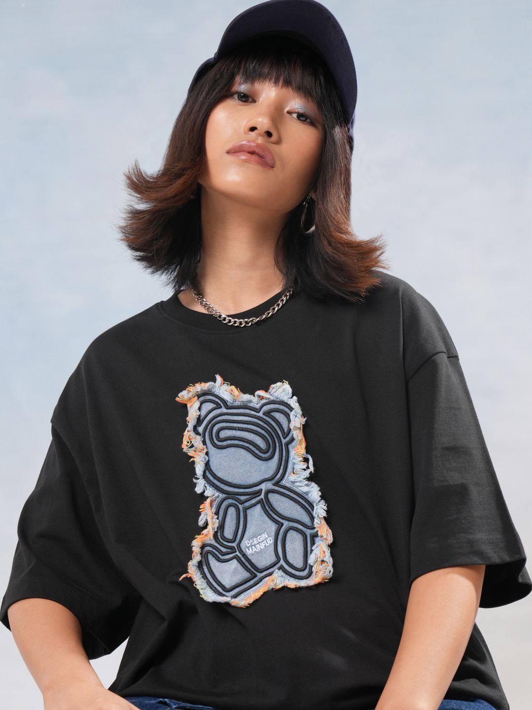 

Street By Tokyo Talkies Women Applique Drop-shoulder Cotton Oversized Fit T-shirt, Black