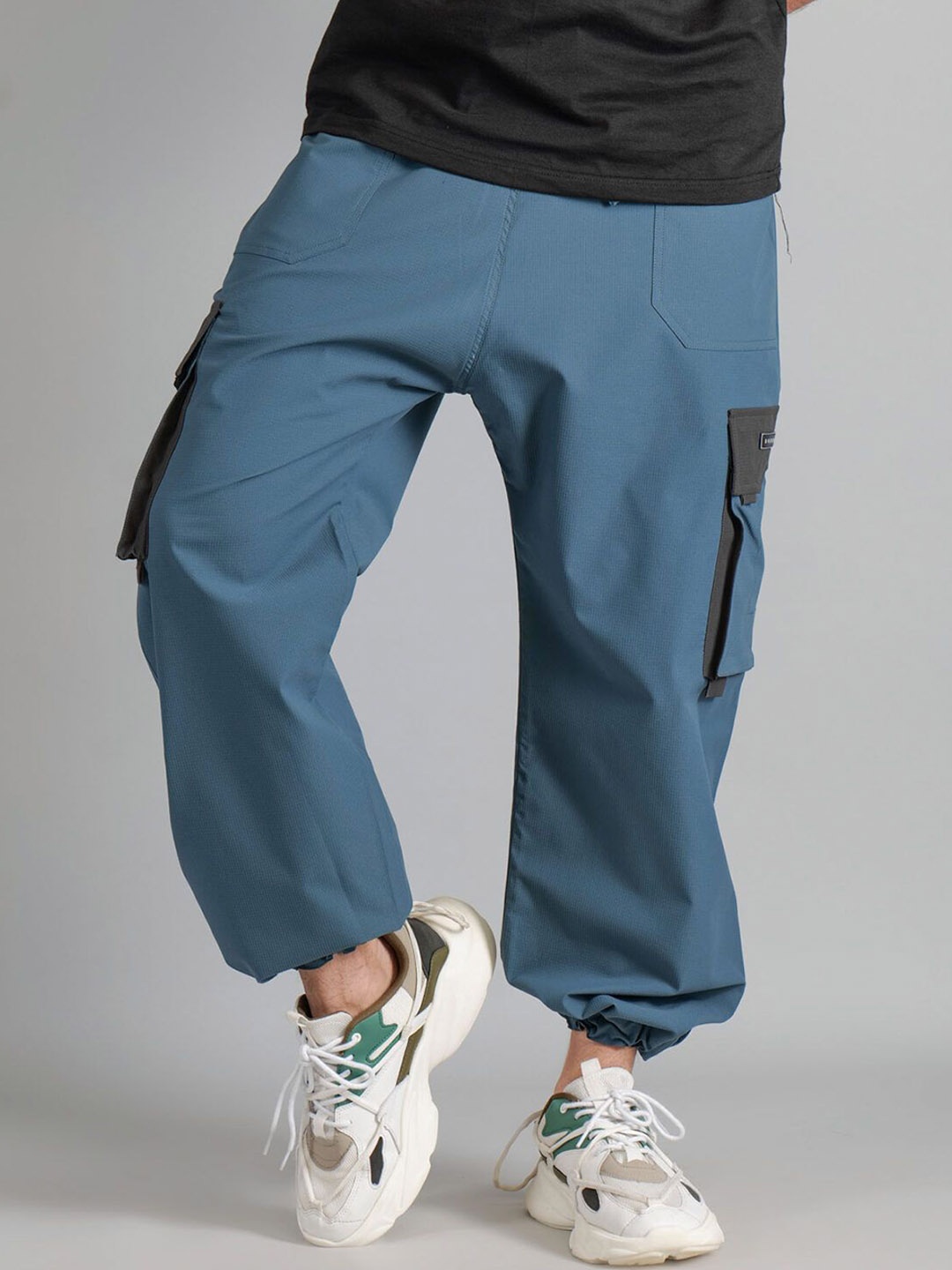 

BOMBAY TROOPER Quick Dry Cargo Joggers, Blue