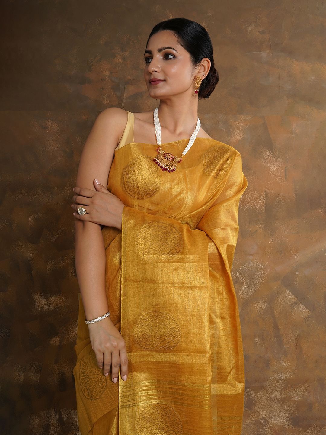 

TEEJH Ethnic Motif Zari Woven Saree, Yellow