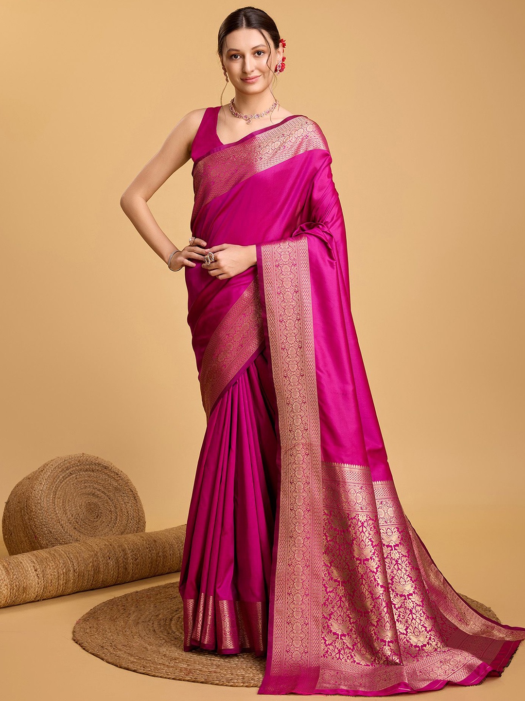 

Upalksh Ethnic Motif Zari Woven Saree, Pink