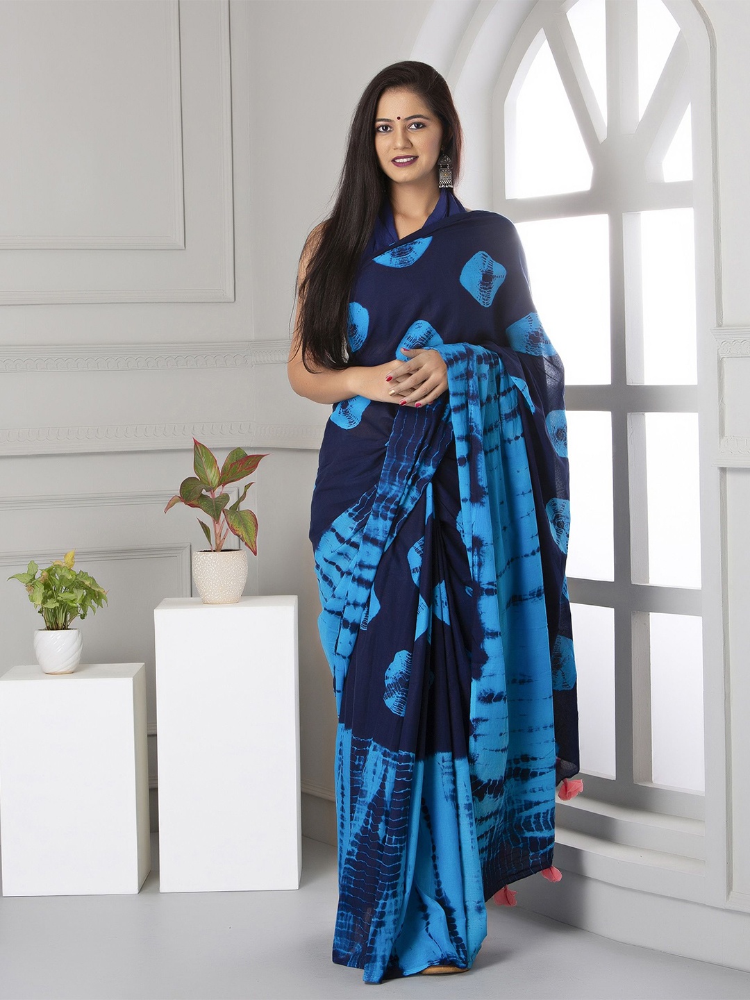 

JAIPURI PRINT Tie and Dye Pure Cotton Tassel Saree, Blue